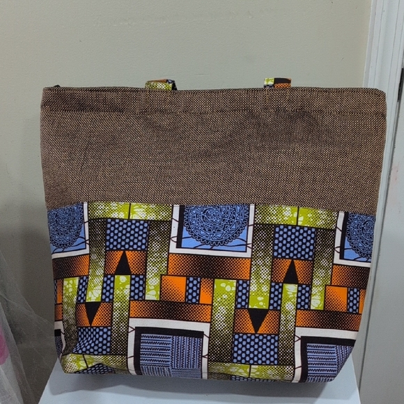 Handbags - never used Colorful Geometric Tote Bag